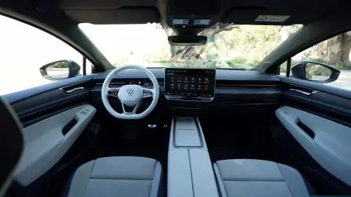 Volkswagen ID.7, le nostre pillole: guarda il video