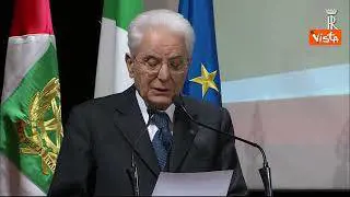 Mattarella: "Dal fascismo parole ingannevoli, anche su patriottismo"