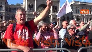 Bella ciao chiude la manifestazione del 25 aprile a Milano