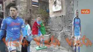 Ecco le sagome dei calciatori del Napoli ai Quartieri Spagnoli