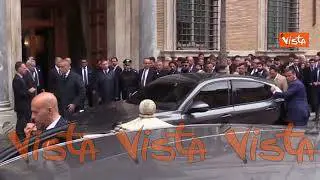 Giorgia Meloni lascia la Camera Ardente del Senatore Andrea Augello