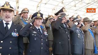 162 anni dell'Esercito Italiano, ecco il momento degli onori alla bandiera tricolore