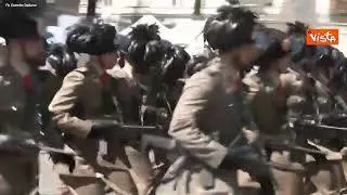 162 anniversario dell'Esercito, la corsa dei Bersaglieri a Piazza del Popolo