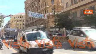 Napoli si sveglia campione d'Italia, ecco lo striscione "E' succies'"