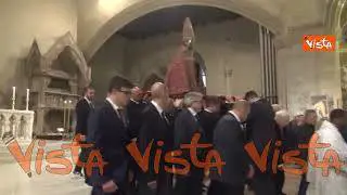 Si scioglie il sangue di San Gennaro, ecco il miracolo di maggio