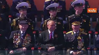 Giorno della Vittoria, sfilano i missili nucleari sulla Piazza Rossa