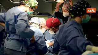 A Padova il primo trapianto di cuore da donatore cadavere a cuore fermo, ecco la sala operatoria