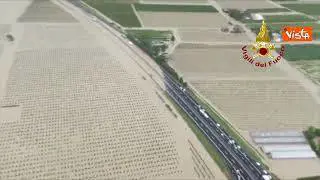 Autostrada Faenza-Forli completamente allagata, le immagini dall'alto
