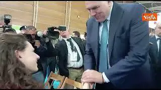 Crosetto allo stand della Polizia al Salone del Libro