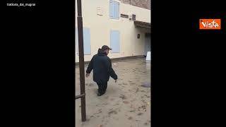 Alluvione in Emilia Romagna, il video di un ristoratore: Completamente allagati