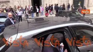 Il Ministro Salvini lascia il Senato e augura "Buon lavoro" ai giornalisti