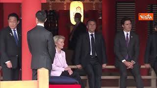 G7, la visita dei leader al Santuario di Itsukushima