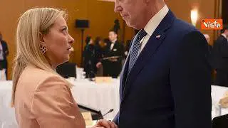 Gli abbracci di meloni al G7 in Giappone