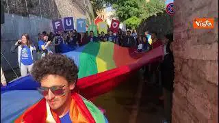 La marcia della pace Perugia - Assisi, gli organizzatori: Siamo in 10mila