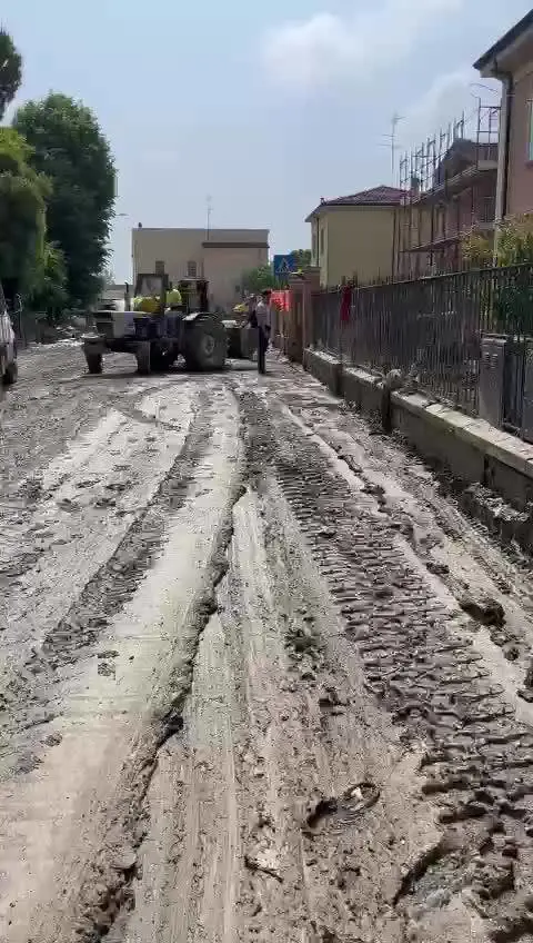 La violenza dell'alluvione a Sant'Agata sul Santerno, Ravenna