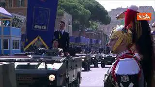 2 Giugno, le jeep con stemmi delle Regioni italiane e dell'Anci sfilano alla parata