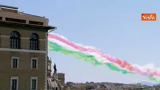 Festa della Repubblica, ecco il volo delle Frecce Tricolori ai Fori Imperiali
