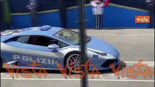 Ecco la Lamborghini della Polizia alla parata del due giugno