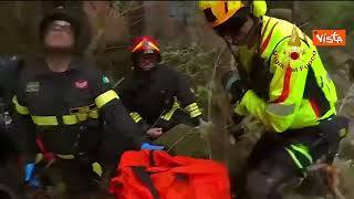 Finiscono in uno strapiombo con il quad, salvati dai Vigili del Fuoco