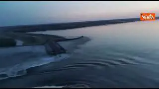 Esplode la diga della centrale idroelettrica di Kakhovka, in Ucraina. Ecco il video