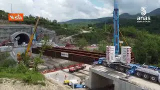 Anas vara viadotto su fondovalle Sangro, nel cantiere "Gamberale" lungo la SS652