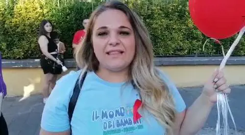 Omicidio Tramontano, la fiaccolata a Sant'Antimo in onore della 29enne