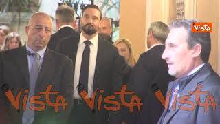Quando Meloni accolse Berlusconi per l'incontro per formazione Governo alla sede di Fdi