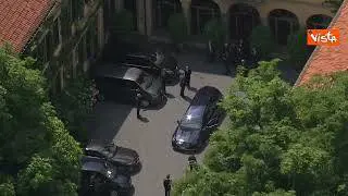 La partenza del feretro di Silvio Berlusconi da Arcore