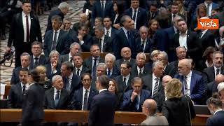 Tutti i Ministri al funerale di Berlusconi, ma anche gli ex premier Monti, Draghi, Renzi e Gentiloni