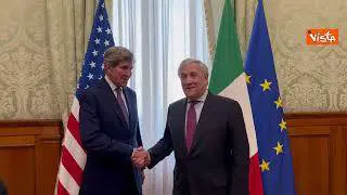 L'inviato Usa Kerry a Palazzo Chigi incontra Tajani. Le immagini