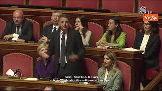 Commemorazione Berlusconi, Renzi: "Capolavoro mediatico quando pulì sedia Travaglio, con il sorriso"