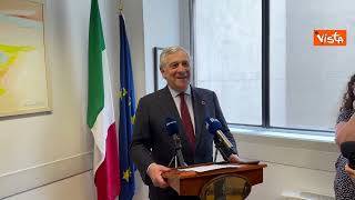 Tajani a Londra: Sono stato all'Ambasciata c'era anche Johnny Depp