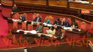 Consiglio Ue, Meloni ascolta e prende appunti in Senato