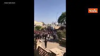 Assalto ambasciata svedese a Baghdad dopo l'autorizzazione del rogo del Corano