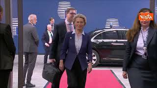 Consiglio Ue, l'arrivo della presidente della Commissione europea von der Leyen