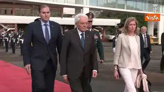 Termina il viaggio di Mattarella in Paraguay, le immagini della partenza per Roma
