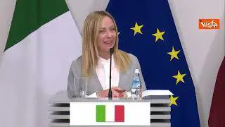 Meloni: Continuare a sostenere l'Ucraina a 360 gradi