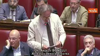 Bonelli sbotta in Aula: "Abbia pazienza, gli auguri di compleanno glieli fa in un altro momento"