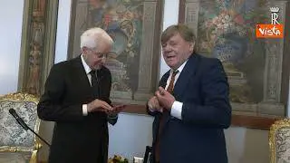 Mattarella riceve al Quirinale il gruppo musicale dei Nomadi