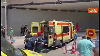 Crolla ponte in Grecia, una vittima. Le immagini