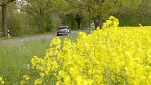 300 km senza ricaricare con Audi Q4 Sportback 50 e-tron quattro: il video della nostra prova