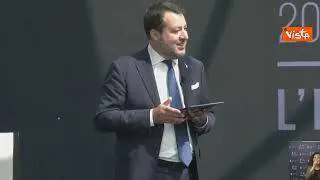 Salvini: Governo durerà 5 anni, su infrastrutture ragioniamo a medio e lungo termine