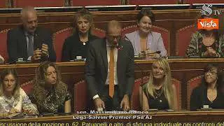 Romeo (Lega): "Errore politico sfiducia individuale a Santanchè". Proteste dall'opposizione