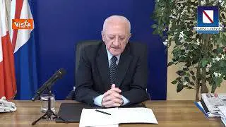 De Luca: Da Governo esibizioni fantastiche accompagnate da quelle dell'opposizione