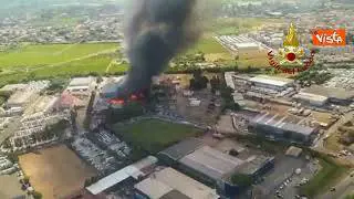 Incendio in una discarica a Ciampino, le immagini aeree