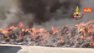 Incendio Ciampino, ecco la lunga colonna di fumo