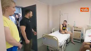 Zelensky visita i soldati a Ivano-Frankivs'k