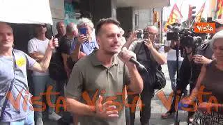 Presidio a Napoli contro l'abolizione del reddito di cittadinanza , le immagini