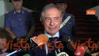 Urso: "Vogliamo valorizzare chi agisce nel nostro Paese, semmai frenare le multinazionali come Uber"