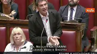 Fratoianni alla maggioranza: Avete provato a fare del salario minimo una macchietta